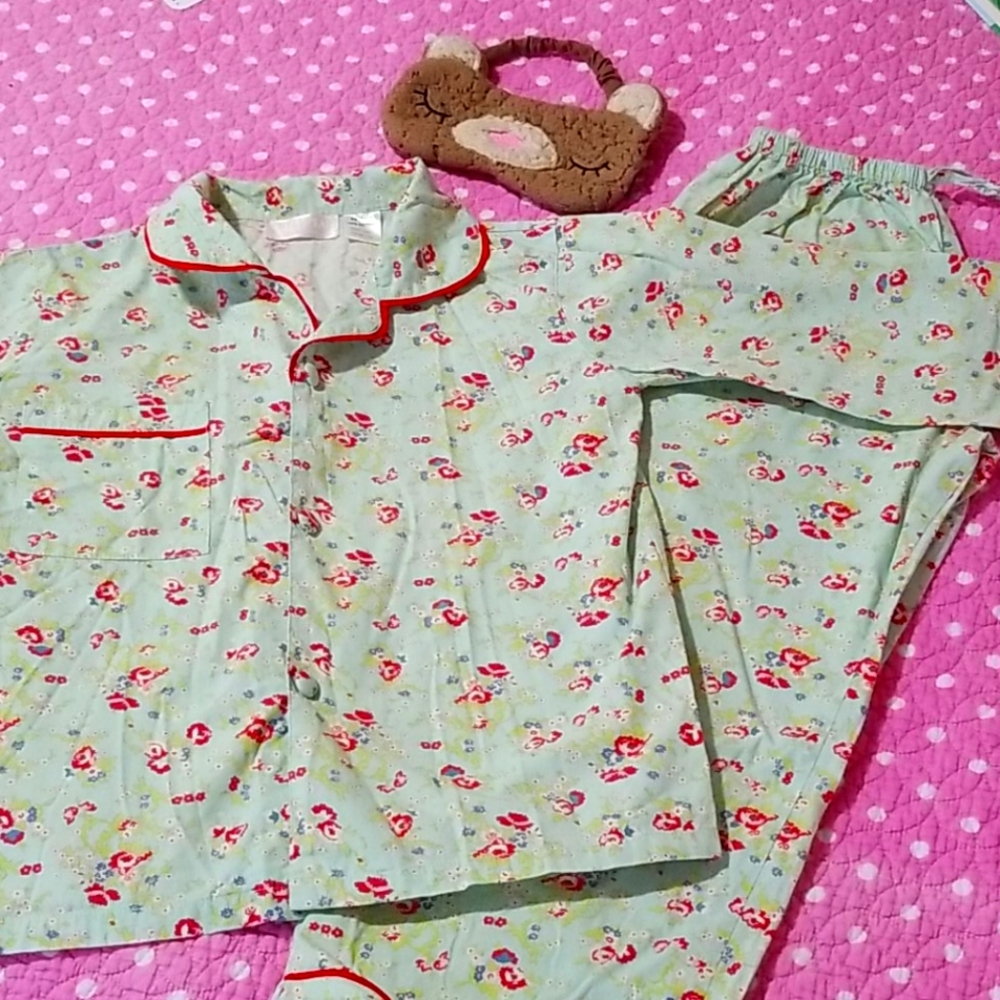 🌸 Pretty Floral Girl's Pyjamas